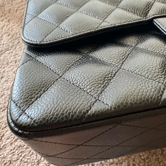 BNWB CHANEL CLASSIC DOUBLE FLAP BAG IN CAVIAR
12х9 SIZE - Picture 3 of 8